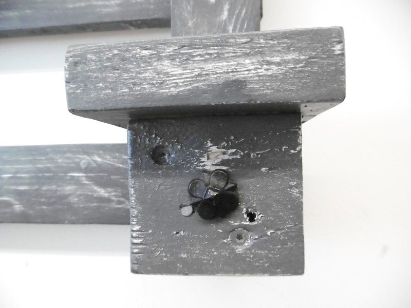 Paletten Garderobe mit Spiegel
